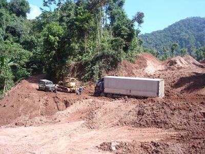 Road from Luang Nam Tha to Huay Xai in 2005