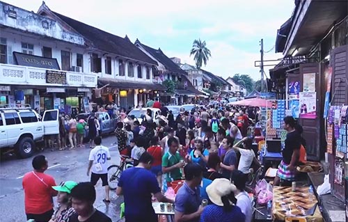 A crowd - Lao New Year