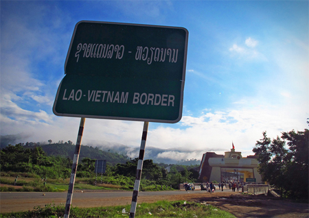 Laos-Vietnam sign post